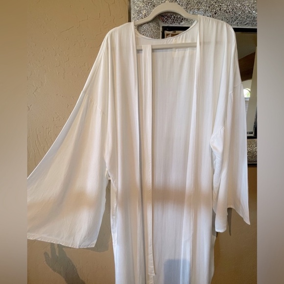White Washed Summer Cotton Maxi
Oversized Open Front Kimono Duster - Picture 8 of 8